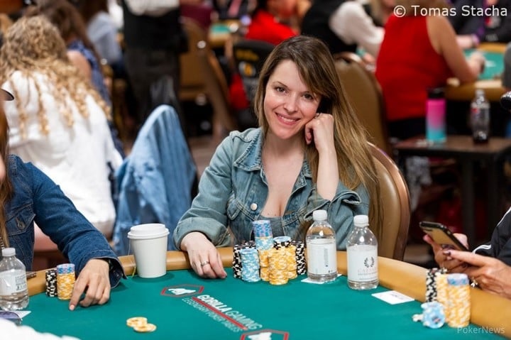 Maria Constanza Lampropulos la estrella argentina del Poker