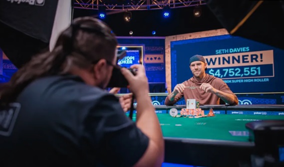 Los 10 grandes ganadores del poker en 2025 (hasta ahora)