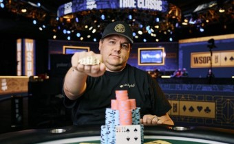 Shaun Deeb apuesta contra todo el field WSOP
