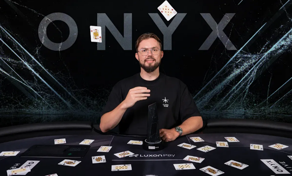 Onyx High Roller Series explota4